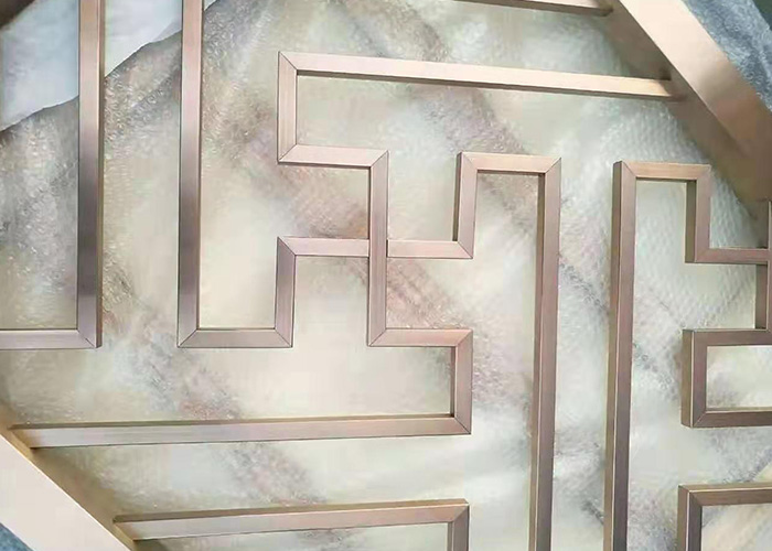  ���P����L-MY012  